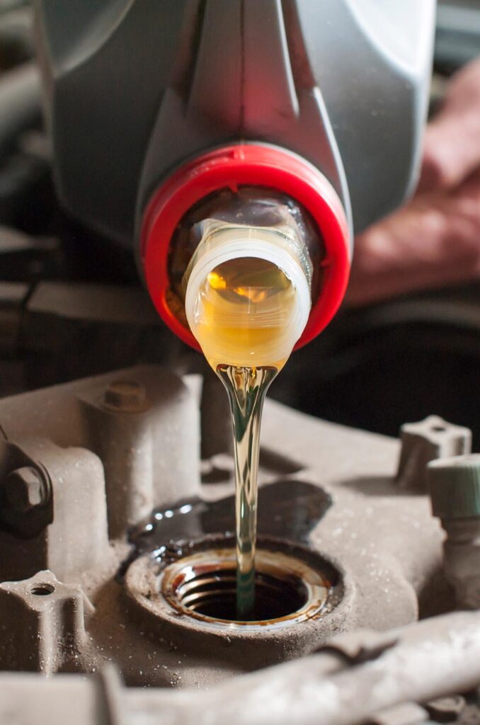 Full Throttle service center for top-quality Oil Change and Car Wash near Grand Blanc, MI.